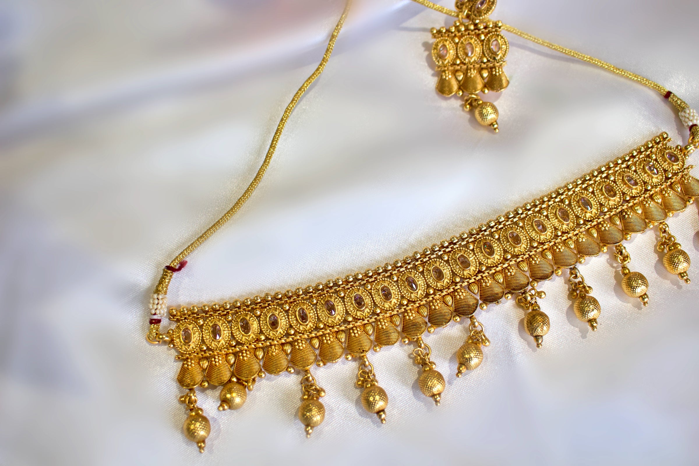 Gold Choker Set | Studded with Pearls | 22k Gold Sets